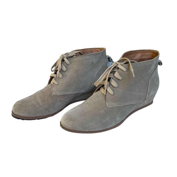 SUSINA Reid-Lea Light Taupe Suede Wedge Ankle Boot Booties. 8.5 - Picture 1 of 7